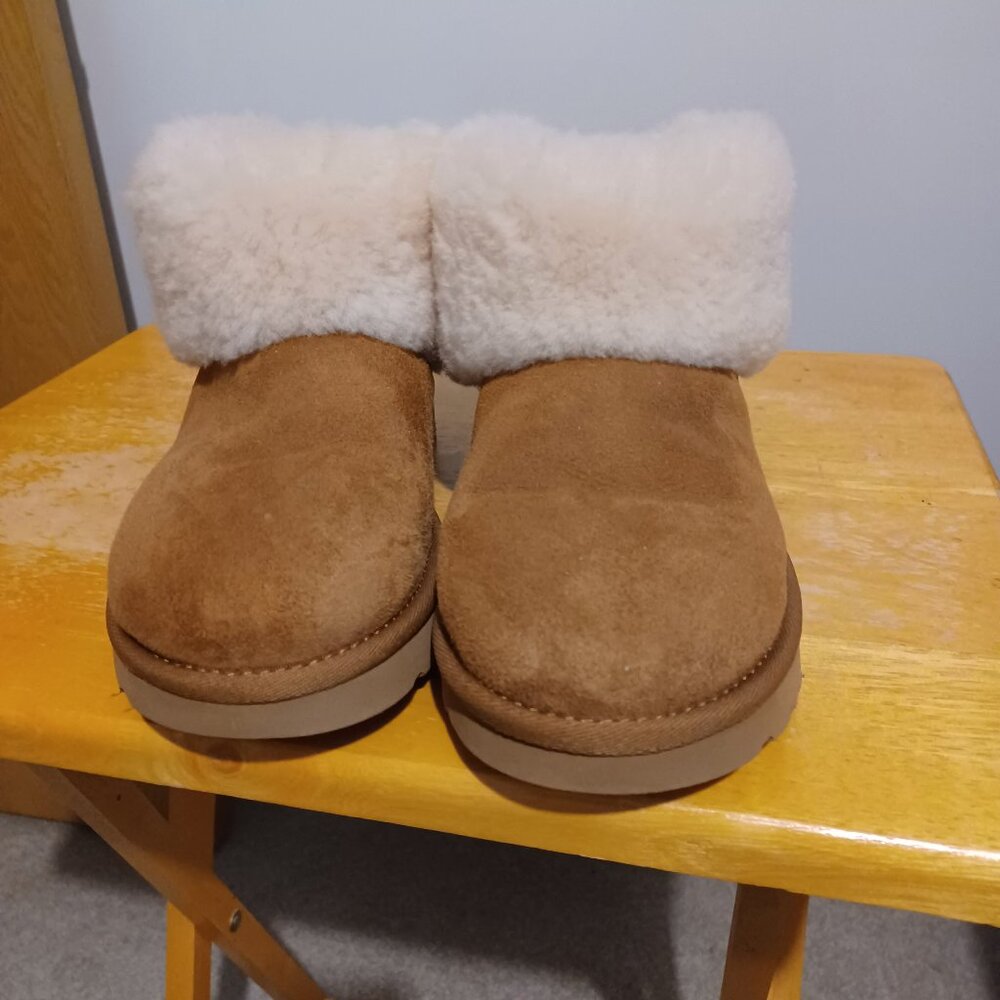 Women's UGG Boots